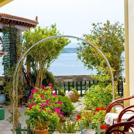 Villa Vista Эрмуполис Экстерьер фото