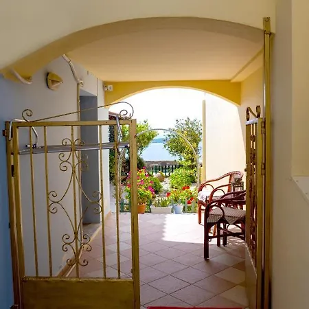 Villa Vista Эрмуполис Экстерьер фото